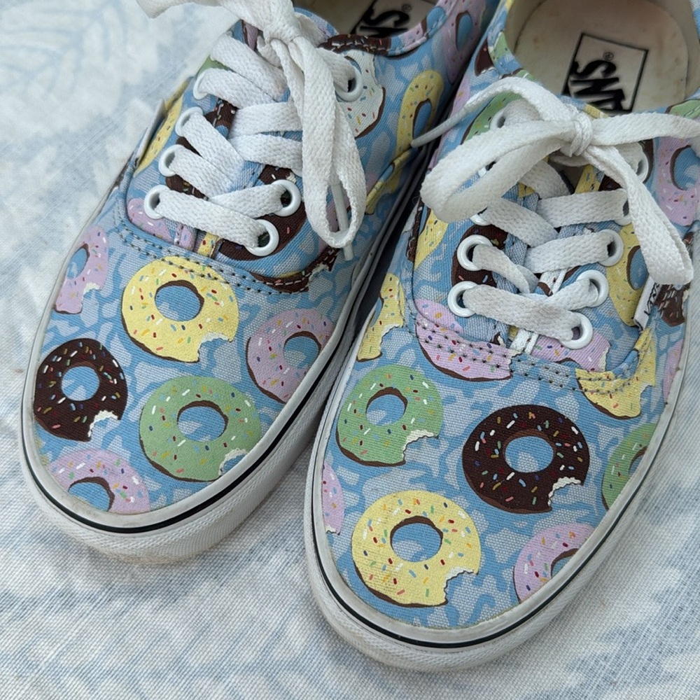 VANS Late Night Skyway/Donuts. Size 8.5W/7 M